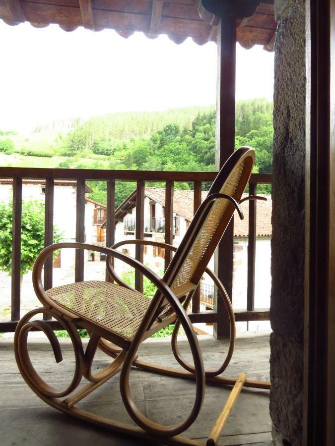 Albergue Olasenea Aterpea Zubieta 外观 照片